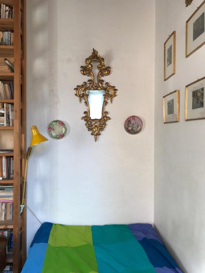 Room For Rent In Rome Trastevere Bagian luar foto